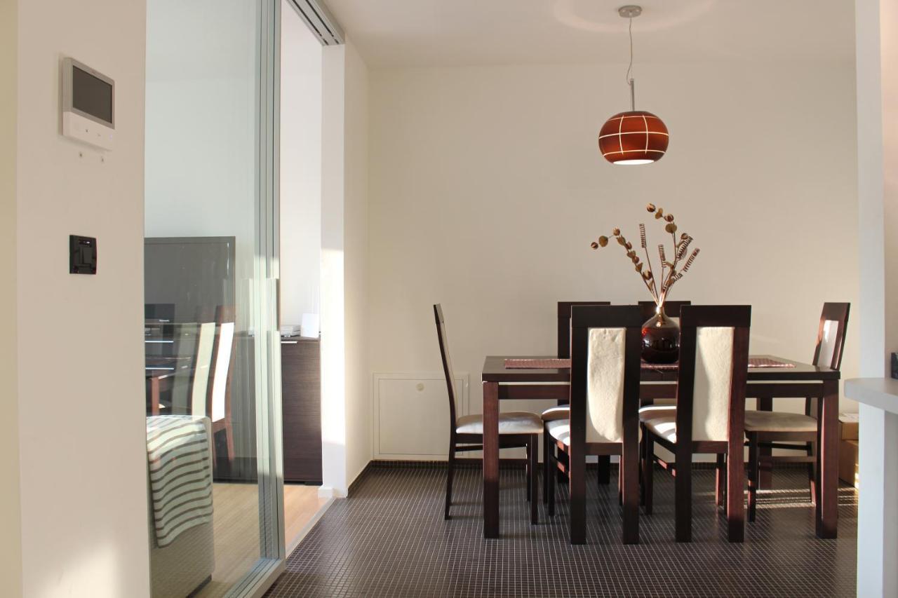 Modern Apartment In The Centre 리예카 외부 사진
